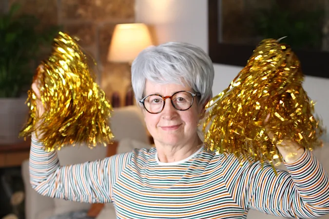 What awards show does Grandma look forward to each year? image