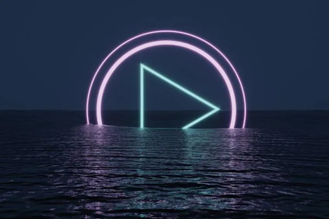  What's an ocean's favorite playlist? image