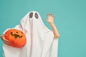 What did the ghost eat at his birthday party? image