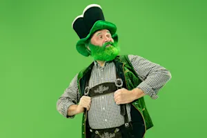 What do leprechauns love to barbeque? image