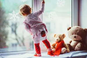 What kind of tights are impossible to wear?