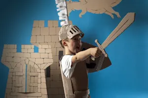 What shape has a knighthood?