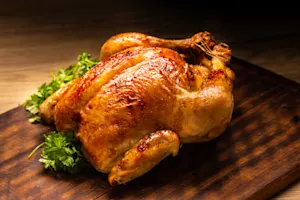 What's a musician's favorite part of a chicken? image