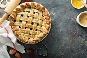 What's the best thing to put into a pie? image