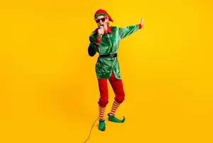 Which elf is the best singer? image