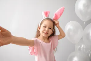 Who do vampire children take pictures with on Easter? image