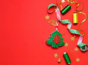 Why can't Christmas trees sew? image