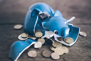 Why did the son smash his piggy bank? image