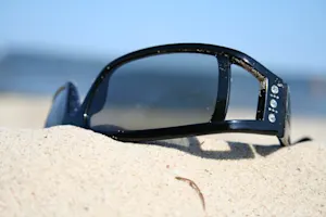 Why do optometrists love to vacation in the Caribbean? image