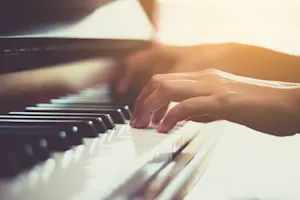 Why is the piano so hard to open? image